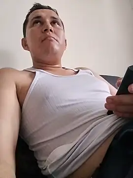 Kkjjjjnbbj online show from 05-28-26, 10:07