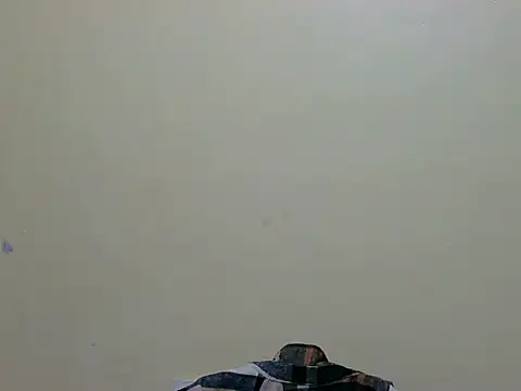 Snapshot of sweet_babees chatting on 06-10-26, 12:00 sweet babees online show from 06-10-26, 12:00