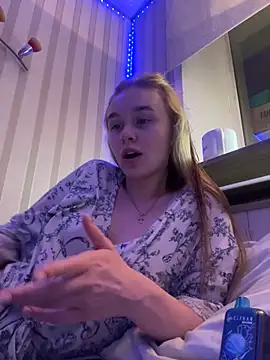 melissashineeeee online show from 06-02-26, 04:20