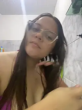 Laryssinha 69 online show from 06-12-26, 04:28