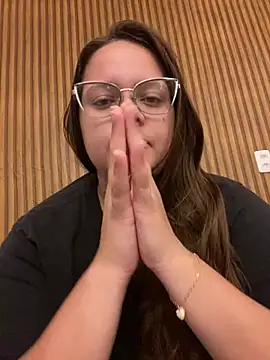 Laryssinha 69 online show from 07-04-26, 10:54