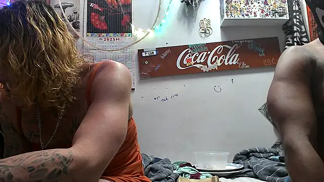 VanillaSnowcones online show from 06-15-26, 12:24