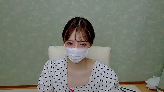 Snapshot of aoi_lol chatting on 06-13-26, 04:43 aoi lol online show from 06-13-26, 04:43
