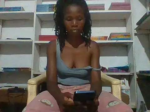 Snapshot of Ebonymickey chatting on 06-07-26, 08:56 Ebonymickey online show from 06-07-26, 08:56