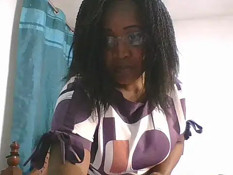 peacechloe online show from 07-26-26, 03:08