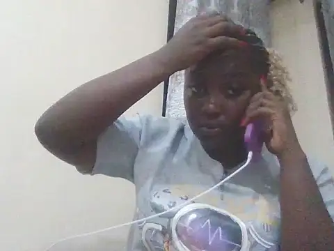 Ebonydol1 online show from 05-25-26, 04:13