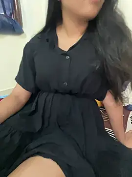 Snapshot of Aalya_B chatting on 07-04-26, 09:04 Aalya B online show from 07-04-26, 09:04