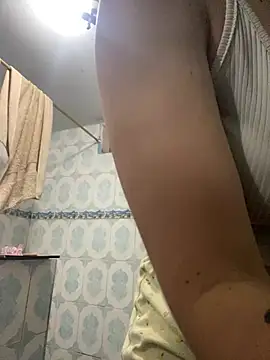 Snapshot of -Cattleya- chatting on 06-28-26, 02:01 -Cattleya- online show from 06-28-26, 02:01