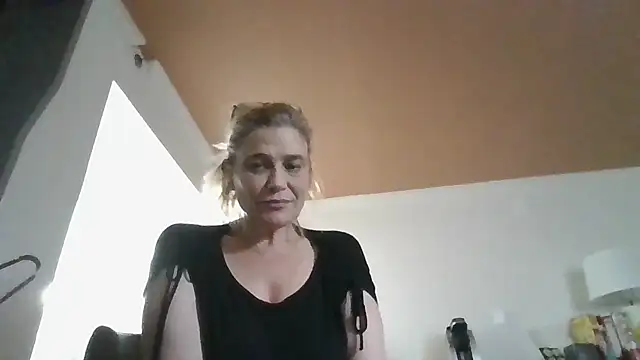 IrishJodi online show from 06-30-26, 08:10