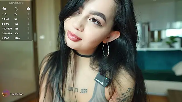 Snapshot of feelitann chatting on 06-16-26, 05:43 feelitann online show from 06-16-26, 05:43