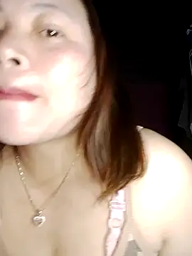 Snapshot of Qie_qir chatting on 06-09-26, 03:01 Qie qir online show from 06-09-26, 03:01