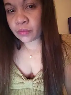 Snapshot of HabibteAna chatting on 07-11-26, 06:10 HabibteAna online show from 07-11-26, 06:10