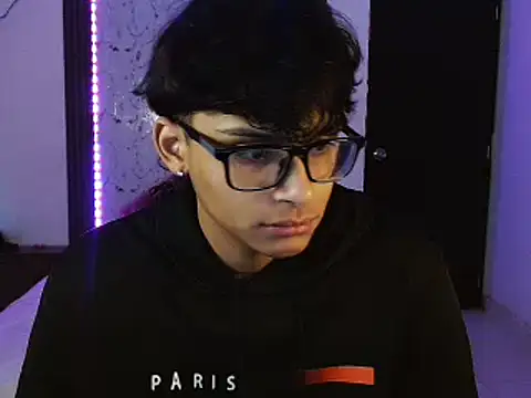 Mr yisuzz online show from 06-03-26, 11:24