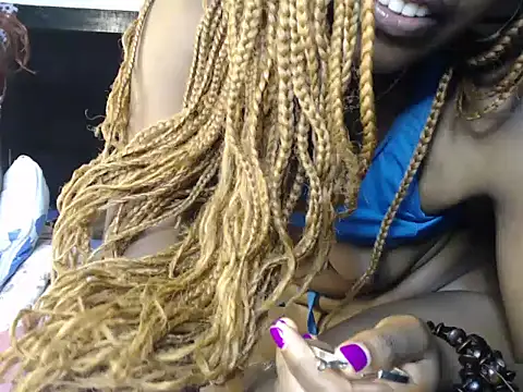 Snapshot of ebonyempress25 chatting on 07-09-26, 03:38 ebonyempress25 online show from 07-09-26, 03:38