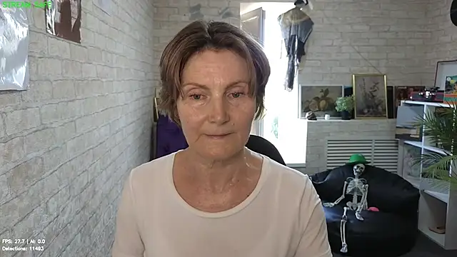 Snapshot of Mabel_Magic chatting on 07-10-26, 12:19 Mabel Magic online show from 07-10-26, 12:19