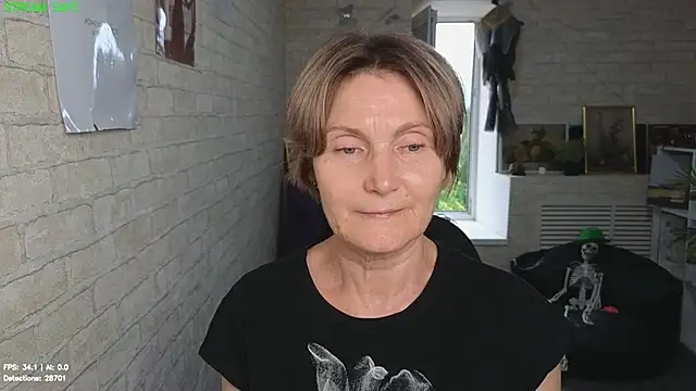 Snapshot of Mabel_Magic chatting on 07-17-26, 12:34 Mabel Magic online show from 07-17-26, 12:34