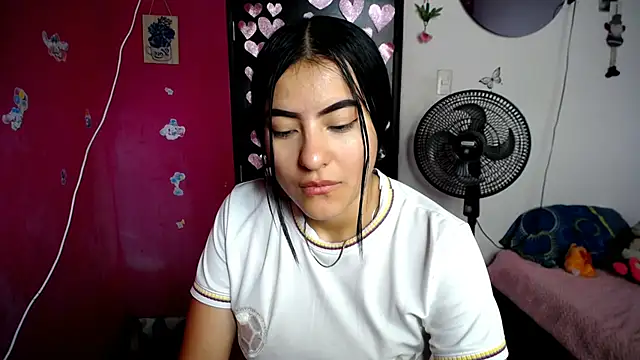 Snapshot of luna_ass12 chatting on 07-03-26, 07:31 luna ass12 online show from 07-03-26, 07:31
