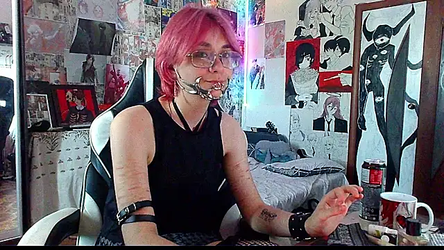 Snapshot of Michiyo_Gotou chatting on 06-10-26, 01:21 Michiyo Gotou online show from 06-10-26, 01:21