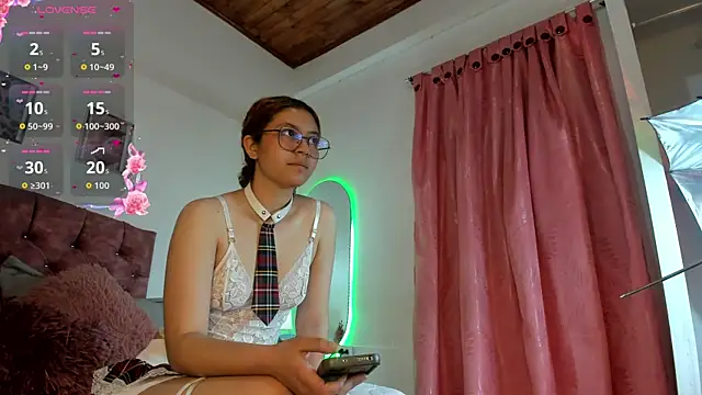 Snapshot of Mia_Nova5 chatting on 07-08-26, 12:20 Mia Nova5 online show from 07-08-26, 12:20