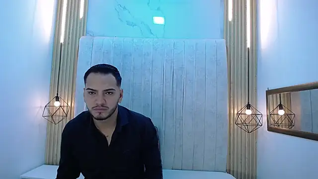 Snapshot of CarolinaySebas chatting on 07-04-26, 01:17 CarolinaySebas online show from 07-04-26, 01:17
