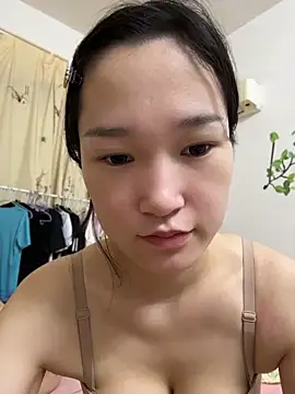 Snapshot of yi01 chatting on 06-01-26, 05:58 yi01 online show from 06-01-26, 05:58