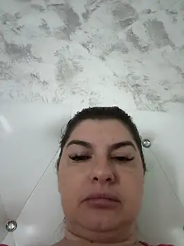 Snapshot of evaxxxcurvyxxx chatting on 06-26-26, 06:23 evaxxxcurvyxxx online show from 06-26-26, 06:23