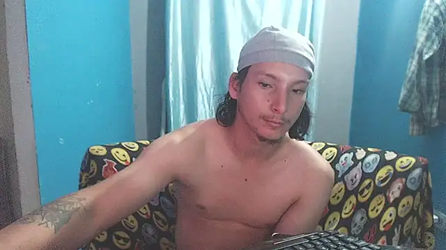 Snapshot of MrKingsaintx chatting on 07-12-26, 11:51 MrKingsaintx online show from 07-12-26, 11:51