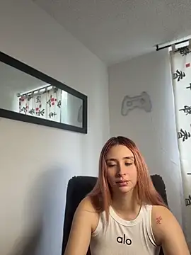 Sophia LuxxX online show from 07-01-26, 03:12