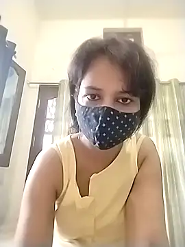 cutieNancy89 online show from 06-18-26, 11:25