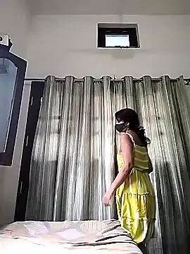 cutieNancy89 online show from 06-19-26, 08:51