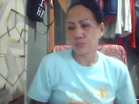 Snapshot of pinayheartaker chatting on 07-13-26, 07:22 pinayheartaker online show from 07-13-26, 07:22