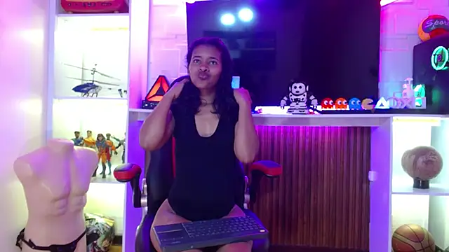  QueenMarilyn online show from 06-12-26, 07:24