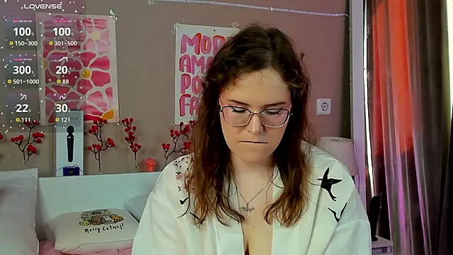 Snapshot of KristinaMay chatting on 06-16-26, 02:03 KristinaMay online show from 06-16-26, 02:03
