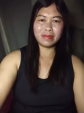 Snapshot of -Hatybi- chatting on 05-29-26, 06:17 -Hatybi- online show from 05-29-26, 06:17