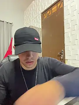 Fer Ti online show from 06-18-26, 12:09