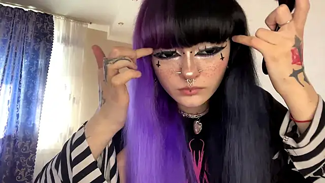 HolyCute online show from 06-14-26, 03:14
