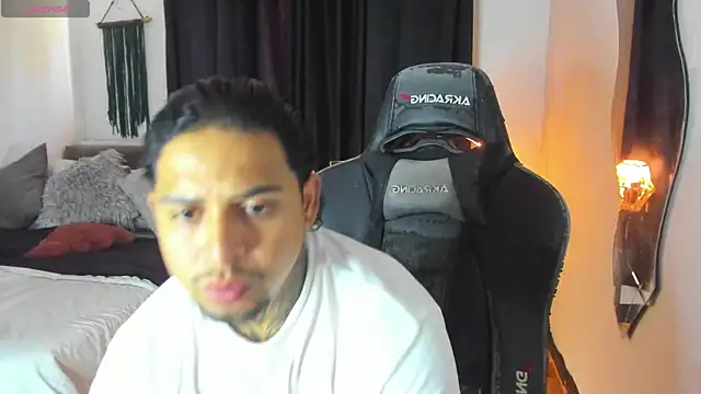 alejo mujica online show from 07-17-26, 05:18