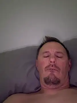 Hardpaul85 online show from 06-26-26, 06:23