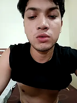 Snapshot of callboysexy022 chatting on 06-29-26, 06:52 callboysexy022 online show from 06-29-26, 06:52