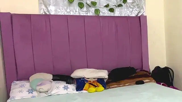 neomaki online show from 06-19-26, 03:55