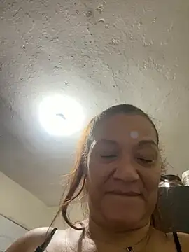 Snapshot of rosanna78322 chatting on 06-13-26, 03:59 rosanna78322 online show from 06-13-26, 03:59