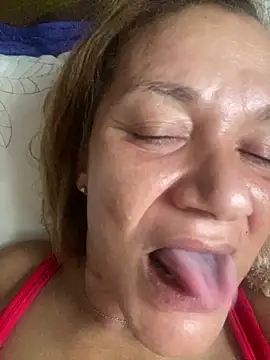 Snapshot of rosanna78322 chatting on 06-16-26, 07:16 rosanna78322 online show from 06-16-26, 07:16