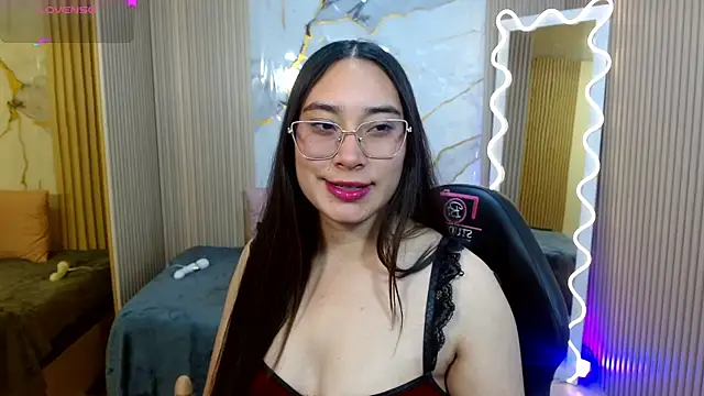 Nanni tay online show from 06-27-26, 03:11