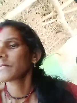 Snapshot of Cut_umang74 chatting on 06-21-26, 04:59 Cut umang74 online show from 06-21-26, 04:59