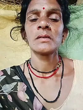 Snapshot of Cut_umang74 chatting on 07-16-26, 08:53 Cut umang74 online show from 07-16-26, 08:53