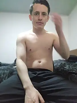 mateooo776 online show from 07-10-26, 04:17