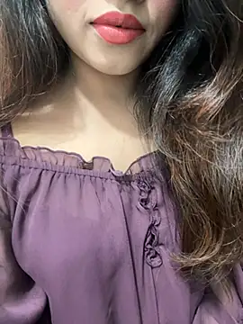Snapshot of Yours_riya11 chatting on 07-10-26, 07:38 Yours riya11 online show from 07-10-26, 07:38