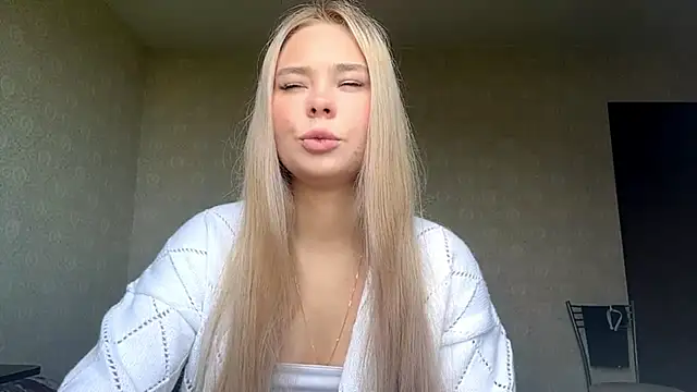 Cary blonde online show from 06-09-26, 05:19