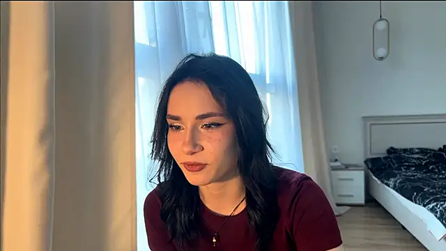 Snapshot of DianneFurna chatting on 05-31-26, 05:20 DianneFurna online show from 05-31-26, 05:20