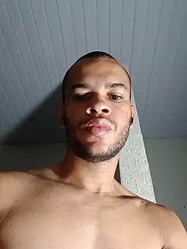 Snapshot of Carlosxnts chatting on 06-22-26, 05:59 Carlosxnts online show from 06-22-26, 05:59